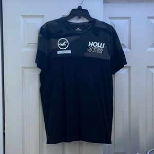 Hollister California Camo T-shirt size Large